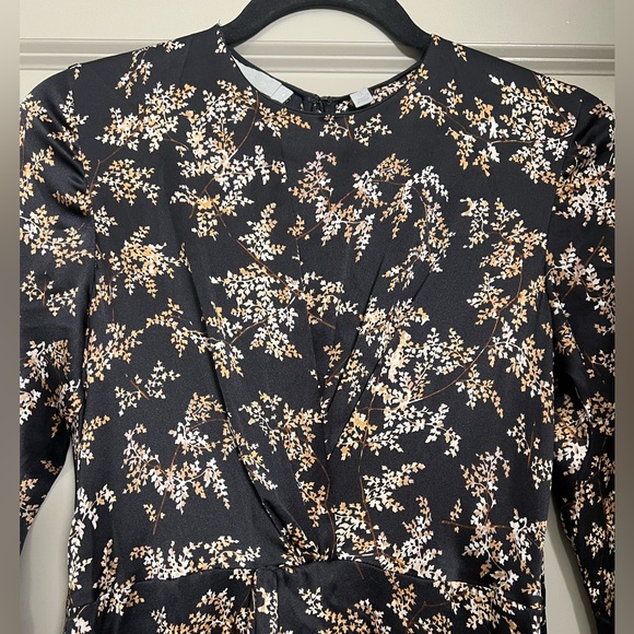 Vince Eden Branch 100% Silk Twist Drape Dress XS - Picture 5 of 11